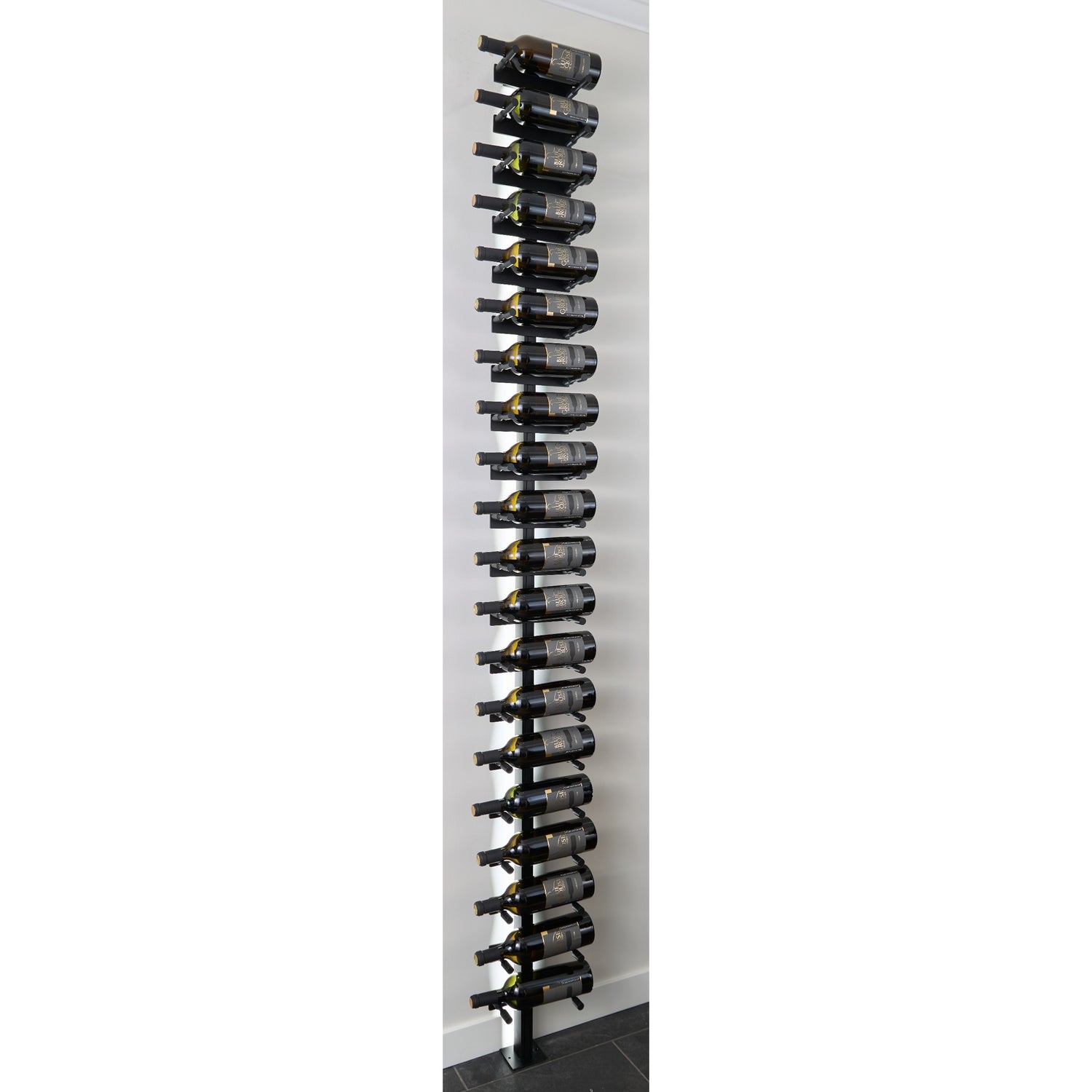 caption Single Bottle Deep - shown with optional lighting kit