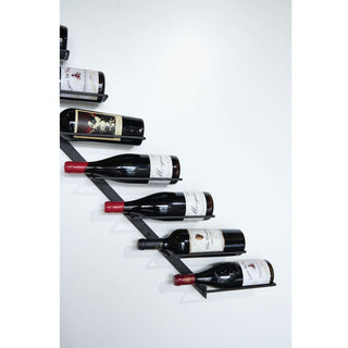 Close up of Vino Mode Diagonal Wall Wine Rack