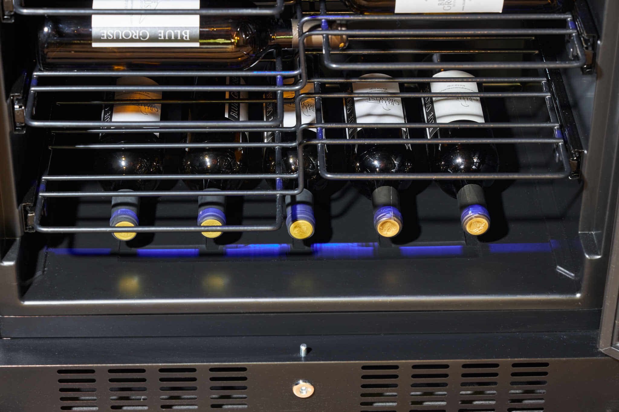 Vinopro Designer Series Wine Fridge (DS490) Blue Grouse Wine Cellars